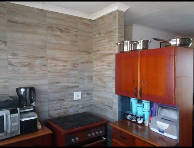 3 BEDROOM HOUSE SOLD IN SOSHANGUVE XX
